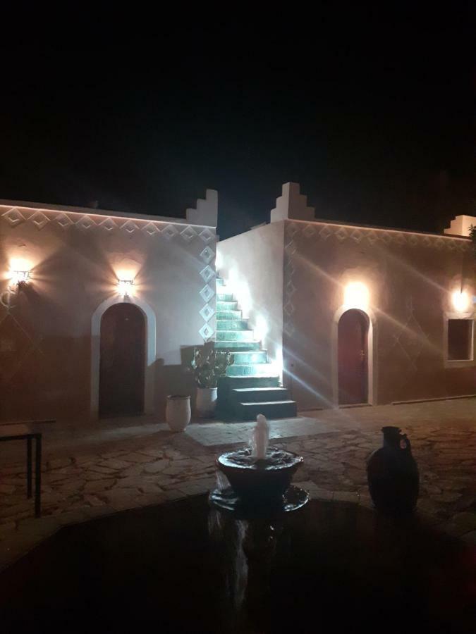 Defat Kasbah Hotel Ait Benhaddou Buitenkant foto